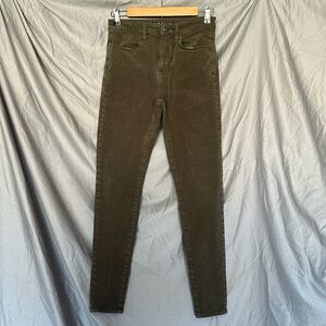 American Eagle size 2 Regular, Army Green pants